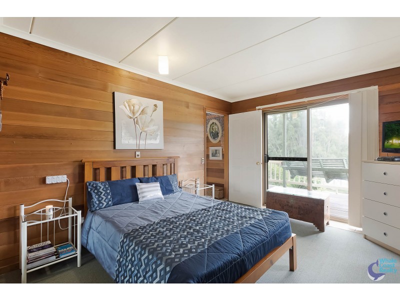 17 Lakeside Drive, Kianga NSW 2546