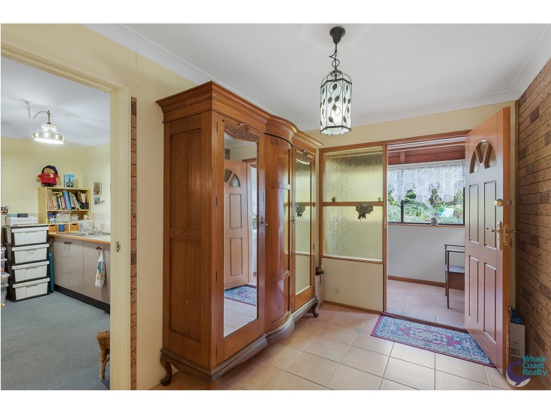 21 Lakeside Drive, Kianga NSW 2546