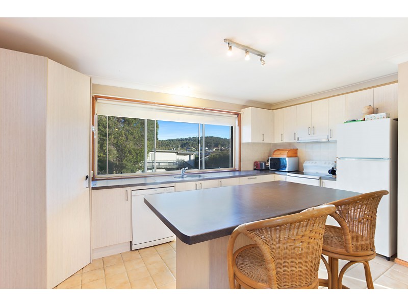 41 Attunga Street, Dalmeny NSW 2546