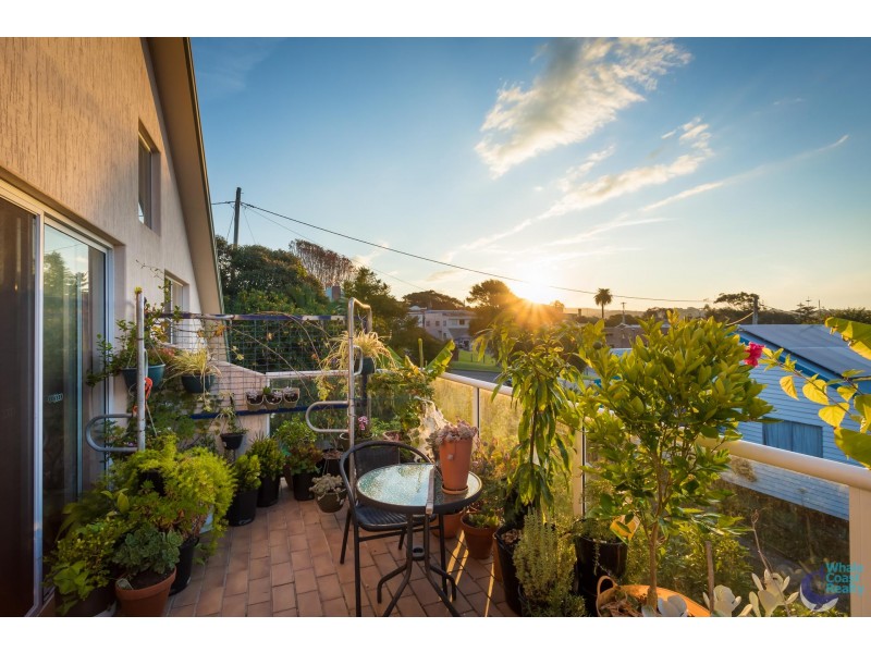 3/5 Angle Street, Narooma NSW 2546