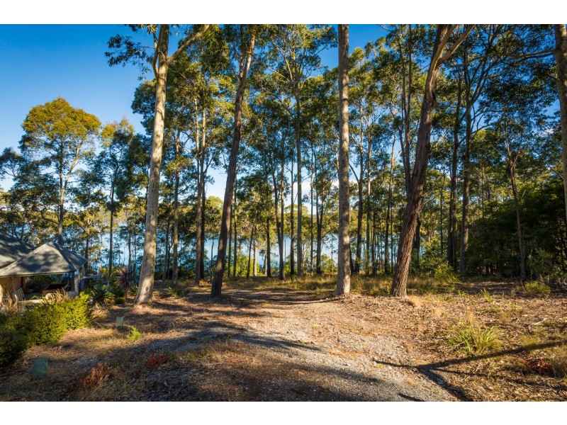 16 & 17/156-158 Riverview Road, North Narooma NSW 2546