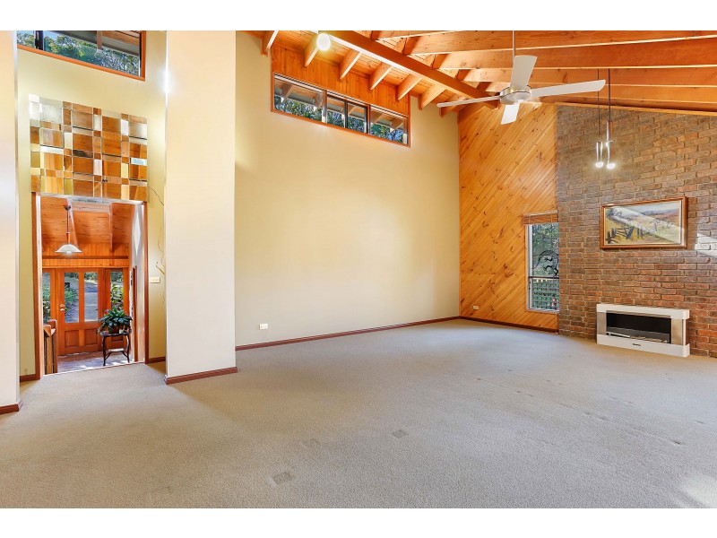 23 Eastaway Avenue, North Narooma NSW 2546