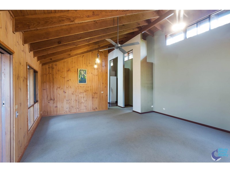 23 Eastaway Avenue, North Narooma NSW 2546