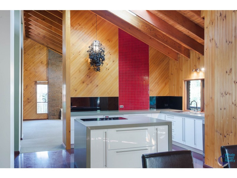 23 Eastaway Avenue, North Narooma NSW 2546