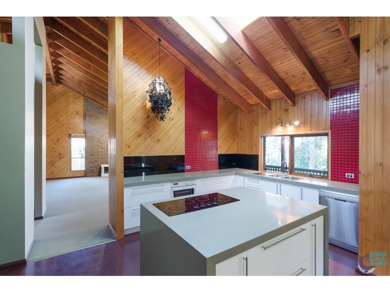 23 Eastaway Avenue, North Narooma NSW 2546