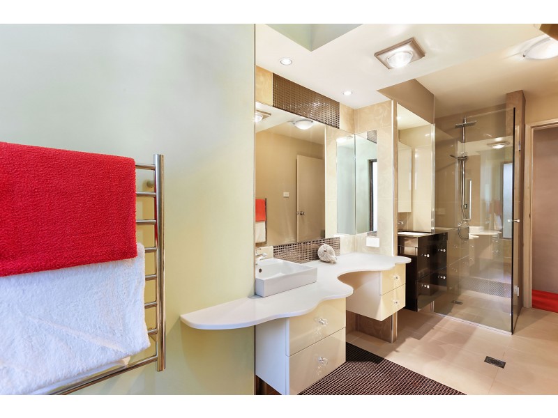 23 Eastaway Avenue, North Narooma NSW 2546