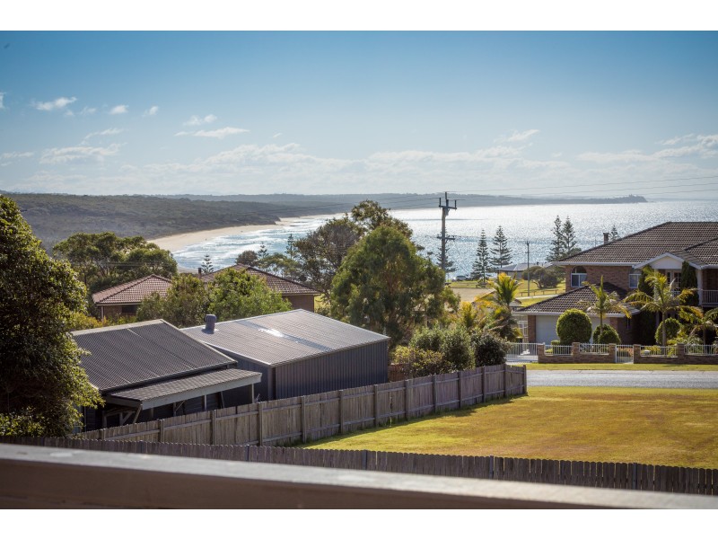 5 Laidley Street, Dalmeny NSW 2546