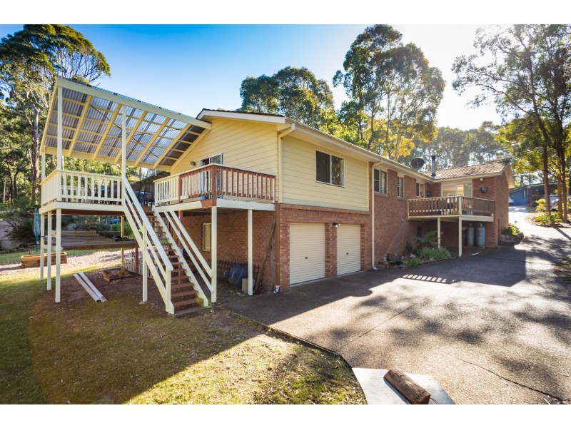 9 Coastal Court, Dalmeny NSW 2546