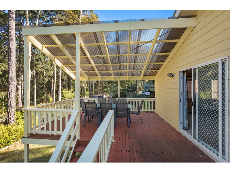 9 Coastal Court, Dalmeny NSW 2546