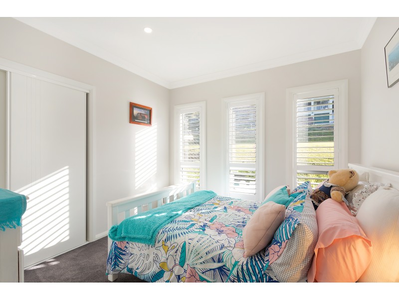 12 Baldwin Avenue, Kianga NSW 2546