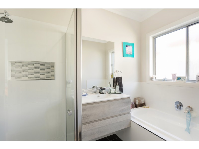 12 Baldwin Avenue, Kianga NSW 2546