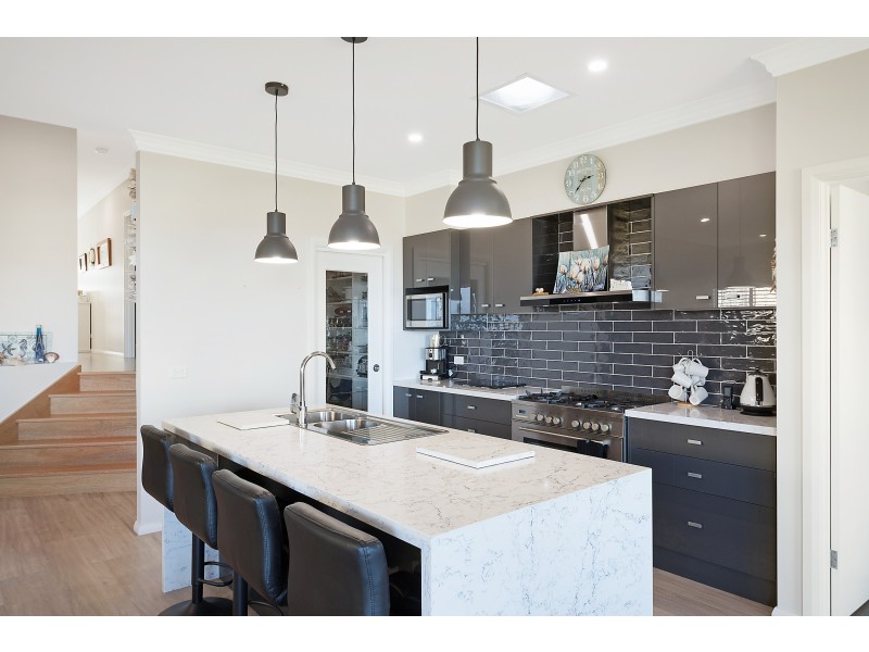 12 Baldwin Avenue, Kianga NSW 2546