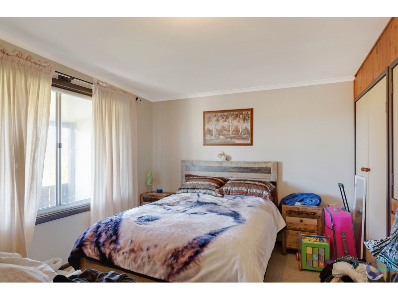 16 Goolara Avenue, Dalmeny NSW 2546