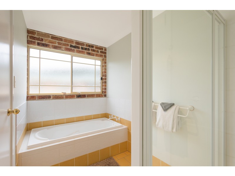 4A Alexander Place, North Narooma NSW 2546