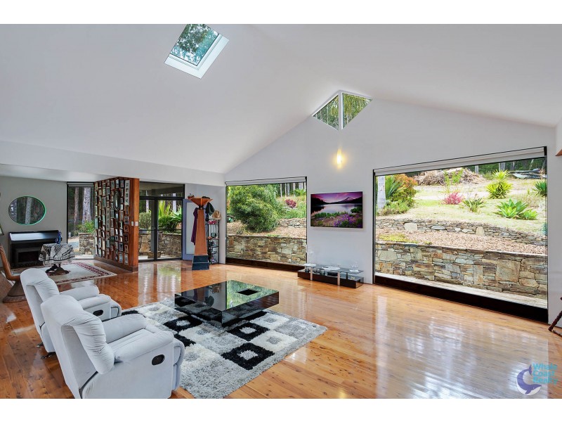 25 Ringlands Road, Narooma NSW 2546