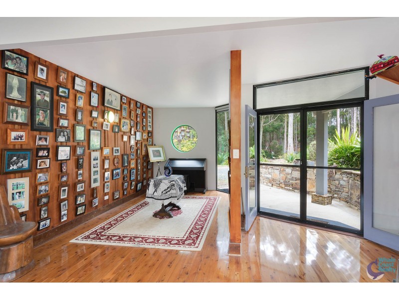 25 Ringlands Road, Narooma NSW 2546