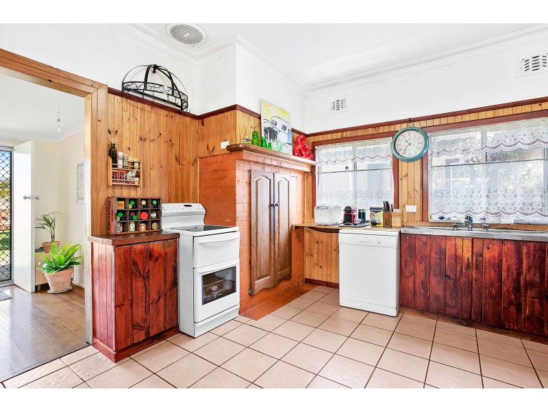 6 Lynch Street, Narooma NSW 2546