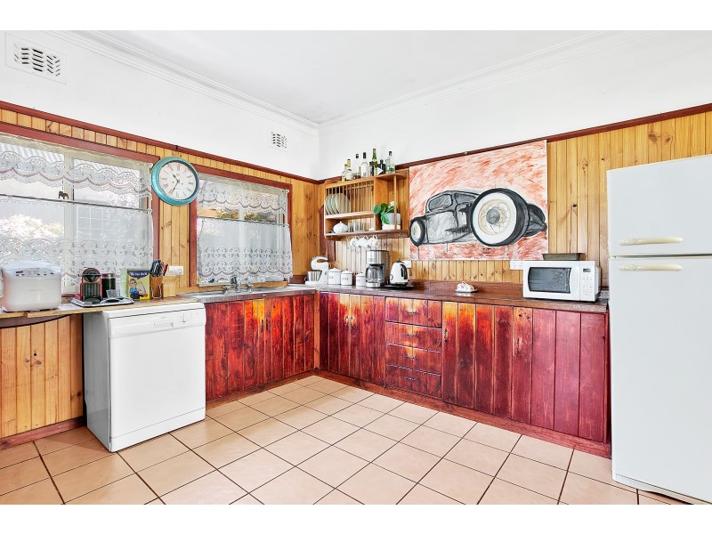 6 Lynch Street, Narooma NSW 2546