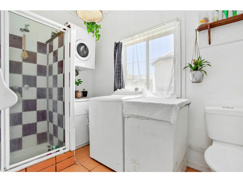 6 Lynch Street, Narooma NSW 2546