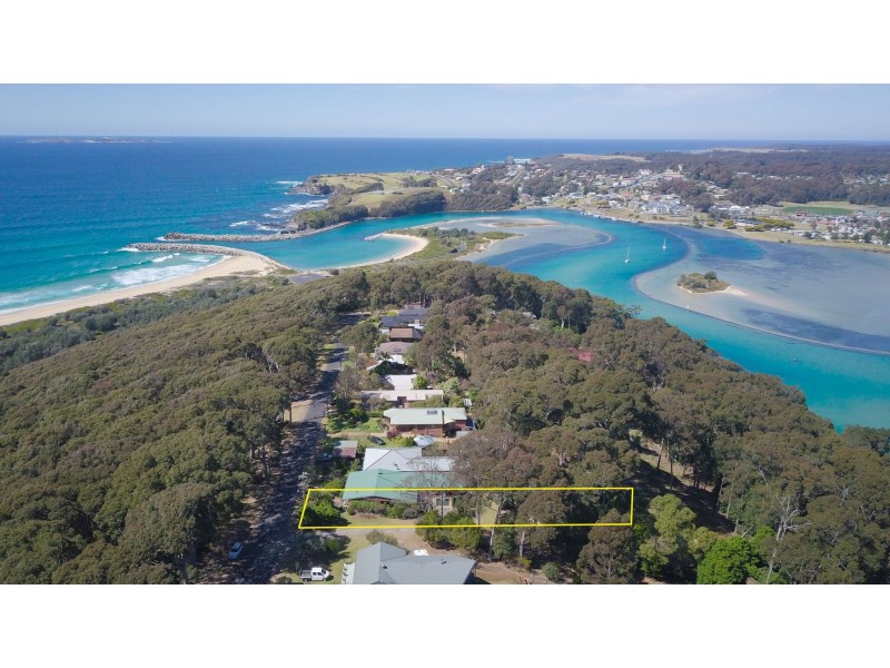 49 Eastaway Avenue, North Narooma NSW 2546