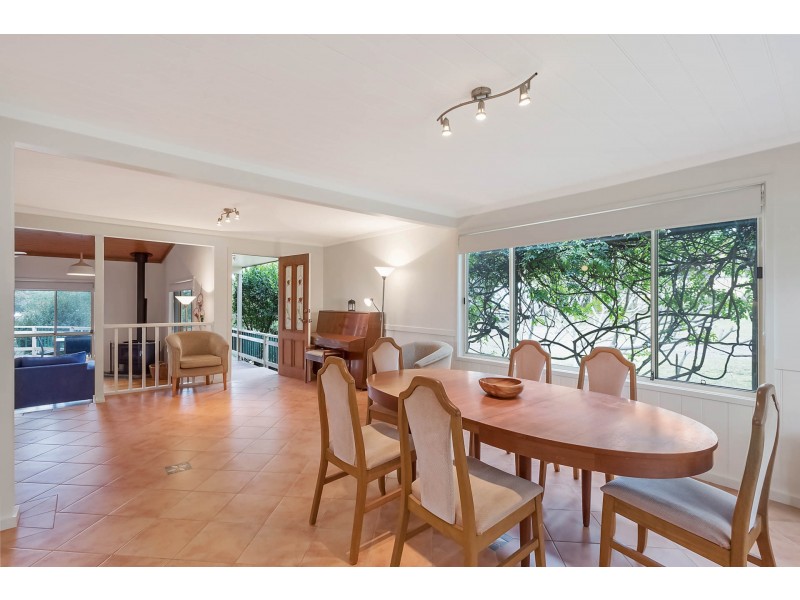 49 Eastaway Avenue, North Narooma NSW 2546