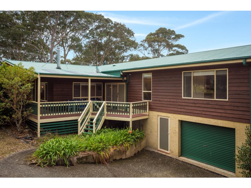 49 Eastaway Avenue, North Narooma NSW 2546