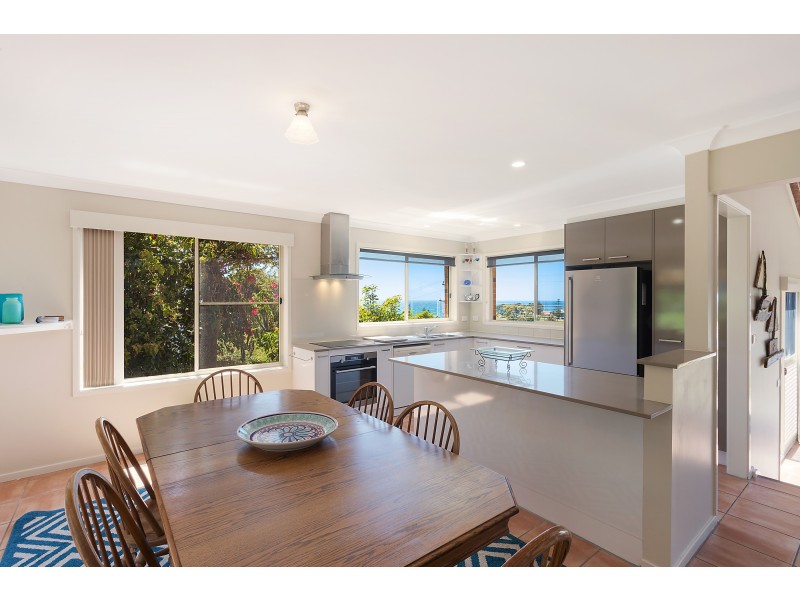 13 HADDRILL PARADE, Dalmeny NSW 2546