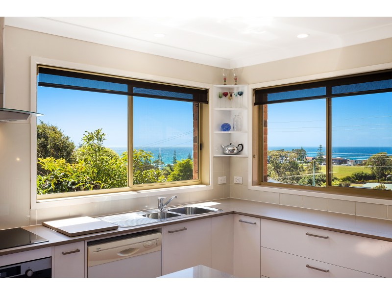 13 HADDRILL PARADE, Dalmeny NSW 2546