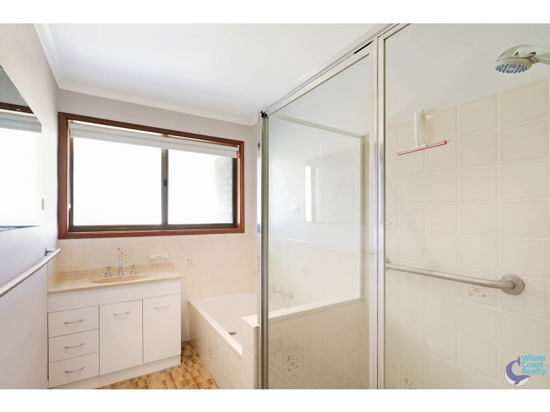 7 Gem Crescent, Narooma NSW 2546