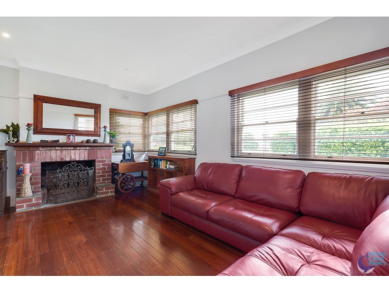 14 Tilba Street, Narooma NSW 2546