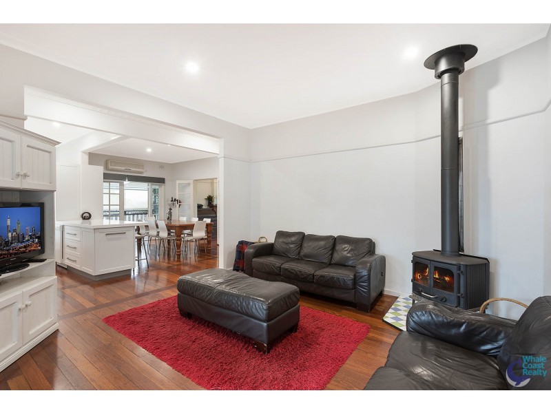 14 Tilba Street, Narooma NSW 2546