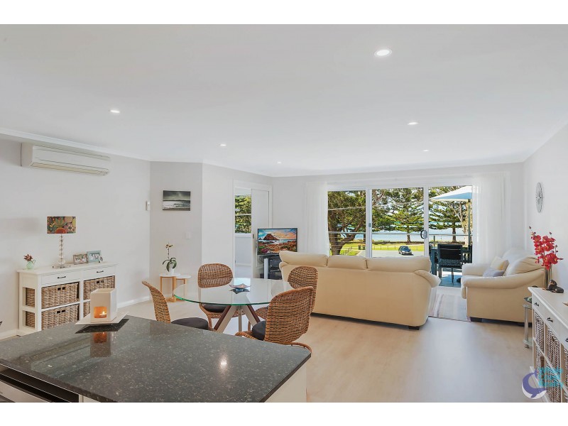 4/4-6 Princes Highway, Narooma NSW 2546