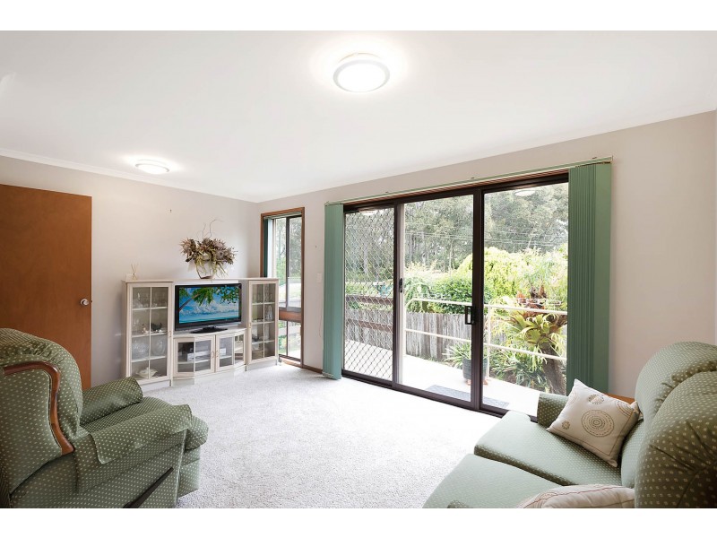 2/23 Collins Crescent, Narooma NSW 2546