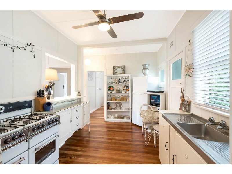 32 Ballingalla Street, Narooma NSW 2546