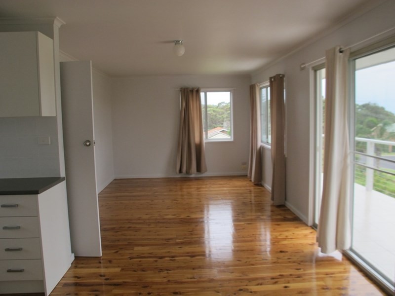15 Hillside Crescent, Kianga NSW 2546