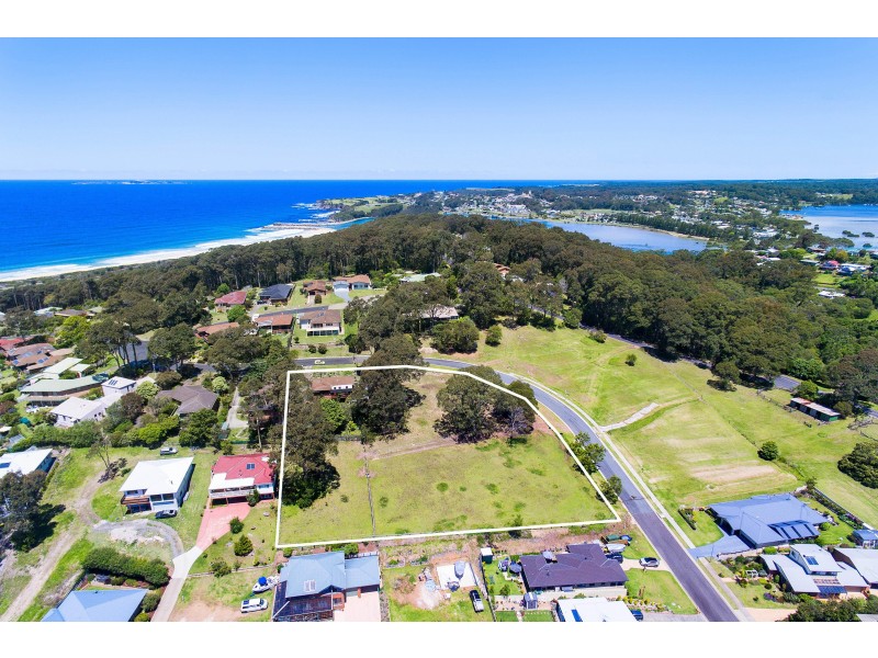 37 Warbler Crescent, North Narooma NSW 2546