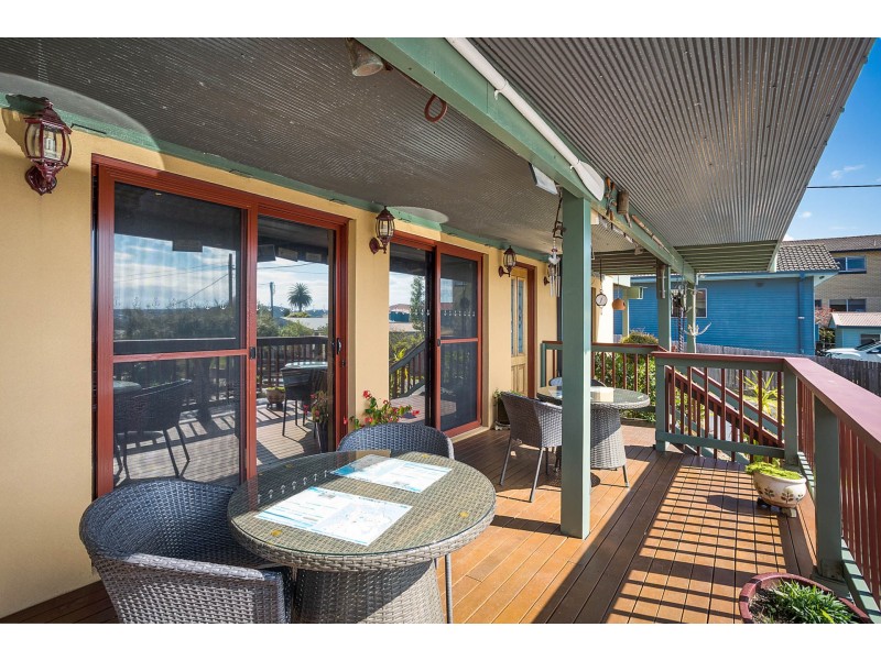 5 Tilba Street, Narooma NSW 2546