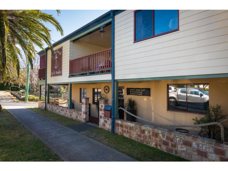 5 Tilba Street, Narooma NSW 2546