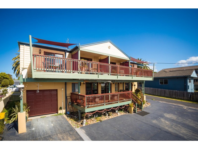 5 Tilba Street, Narooma NSW 2546
