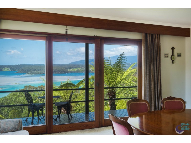 25 Hillcrest Avenue, North Narooma NSW 2546