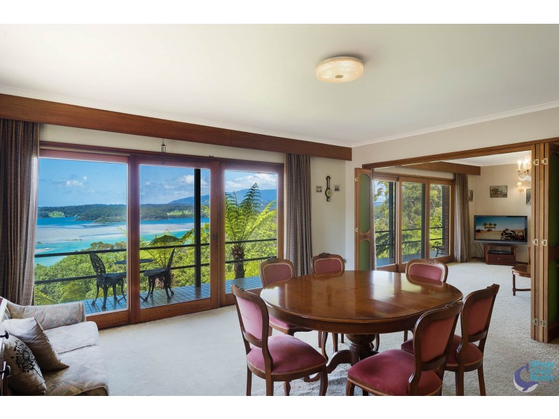 25 Hillcrest Avenue, North Narooma NSW 2546