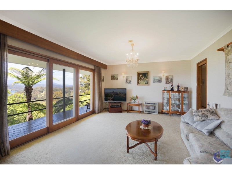 25 Hillcrest Avenue, North Narooma NSW 2546