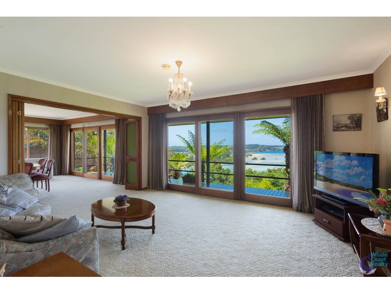 25 Hillcrest Avenue, North Narooma NSW 2546