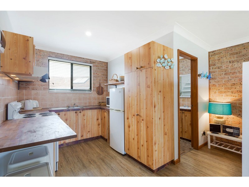 3/32 Cresswick Parade, Dalmeny NSW 2546