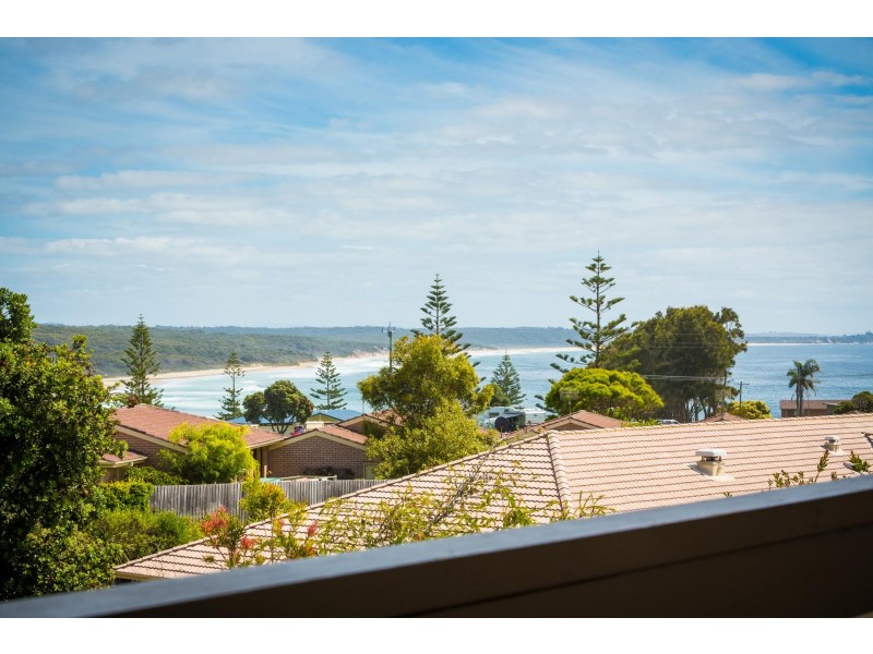 3/32 Cresswick Parade, Dalmeny NSW 2546