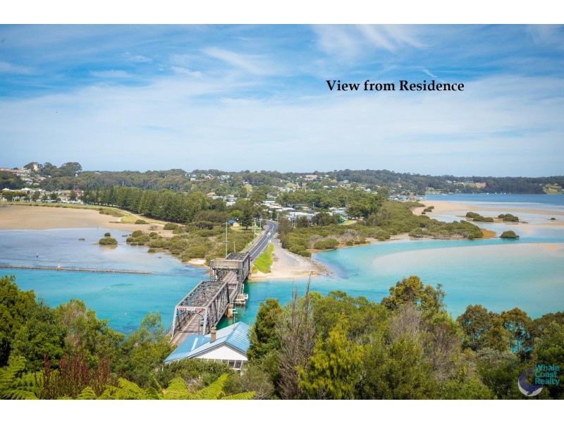11 Hillcrest Avenue, North Narooma NSW 2546