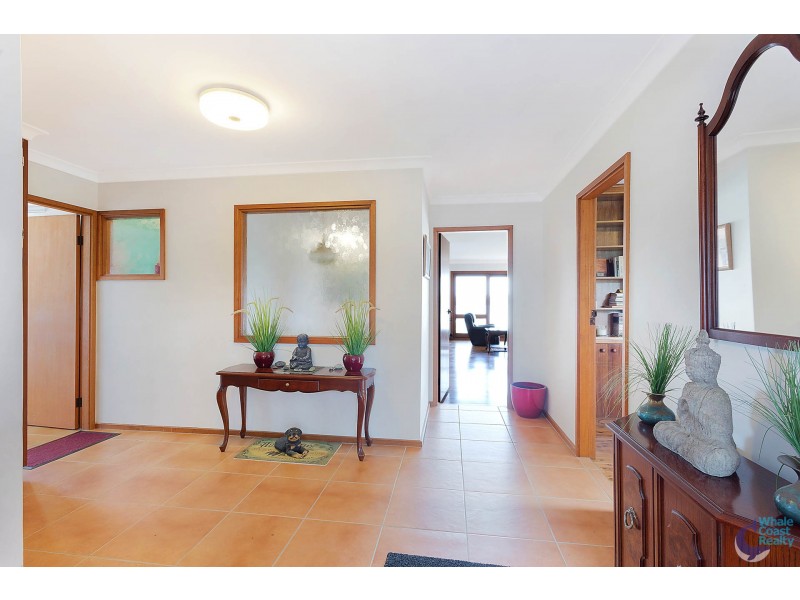 11 Hillcrest Avenue, North Narooma NSW 2546