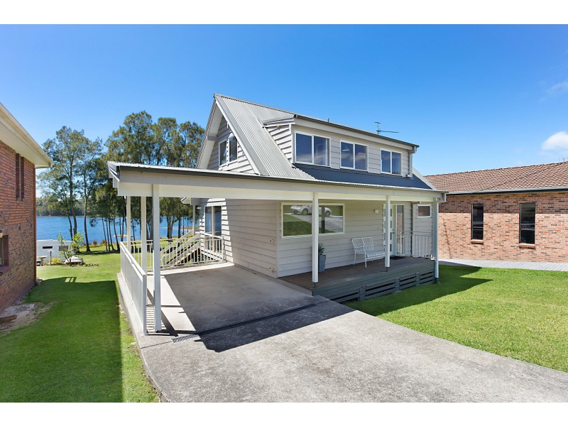 49 Myuna Street, Dalmeny NSW 2546
