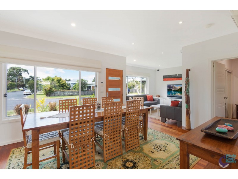 8 Lynch Street, Narooma NSW 2546