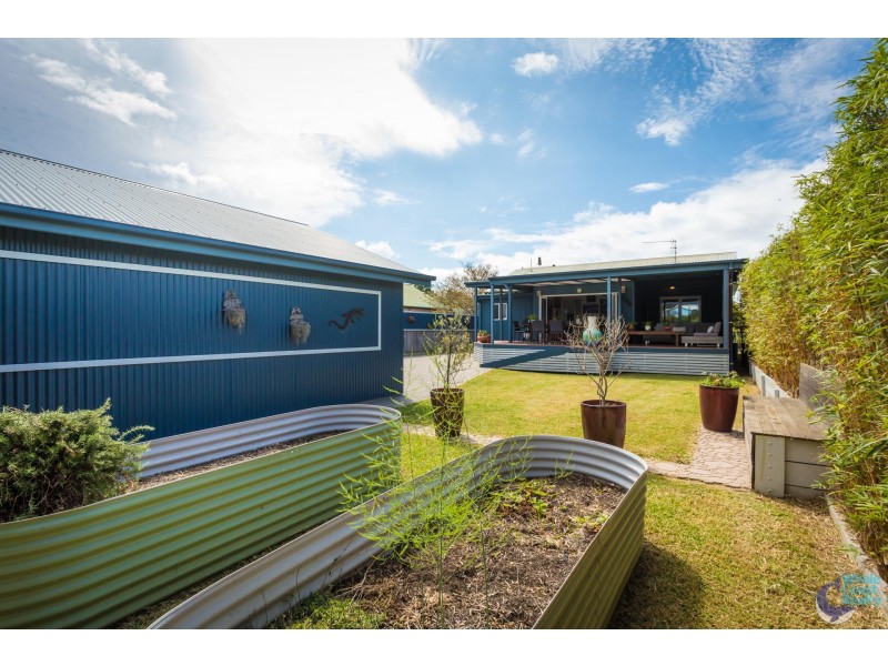 8 Lynch Street, Narooma NSW 2546